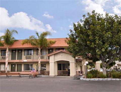 Отель Travelodge San Ysidro