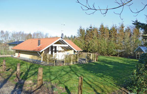 Апартаменты Holiday home Hemmet 48