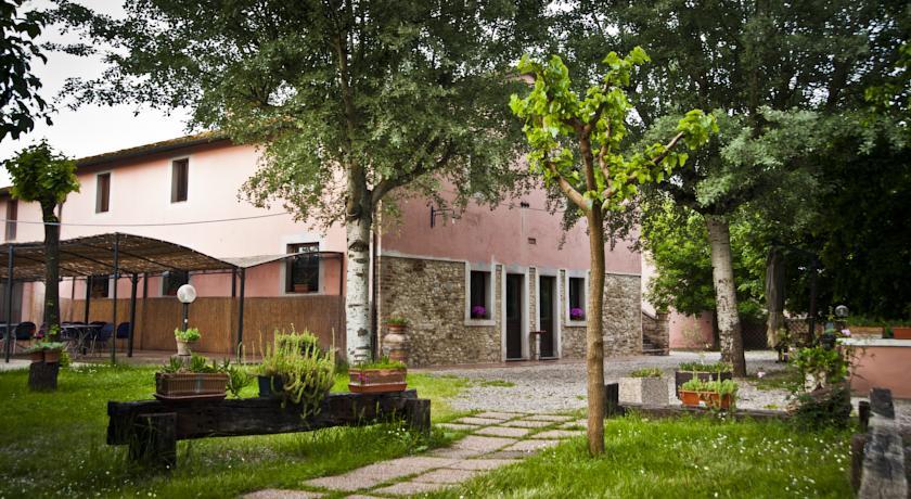 Отель Agriturismo Arca Teveraccio