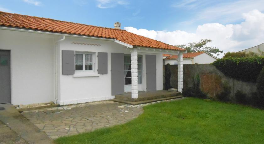 Апартаменты Holiday home La Brée-Les-Bains 2