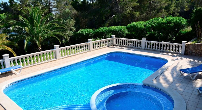 Апартаменты Villa Montgri