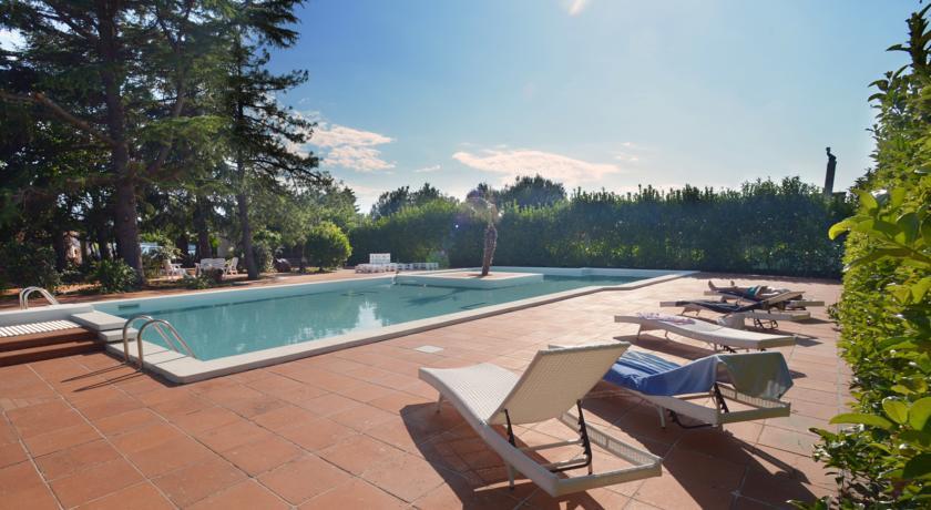 Гостевой дом Villa Angela Luxury Country Suites