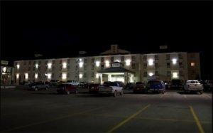 Отель Service Plus Inns & Suites Grande Prairie