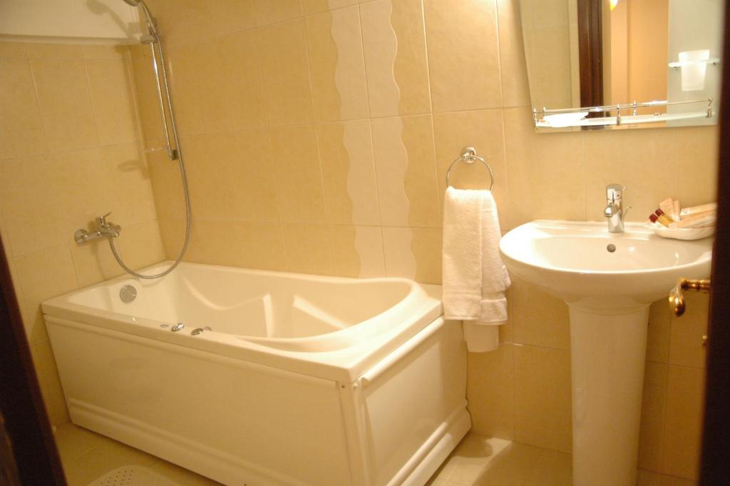 Отель Hotel Voila