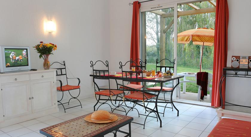 Апартаменты Holiday home Le Thor 1