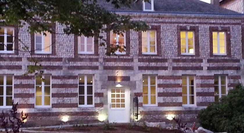 Отель Les Loges d'Etretat