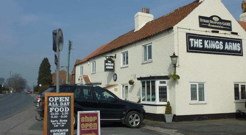 Отель Kings Arms