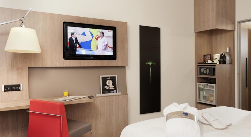 Отель Novotel Paris Rueil Malmaison