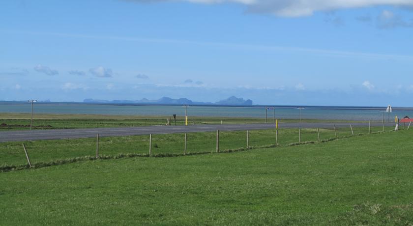 Отель South Iceland Guesthouse