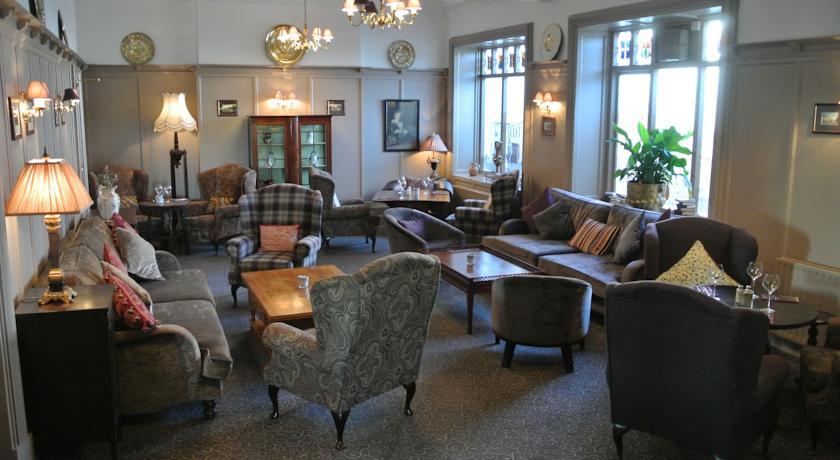 Отель Causeway Hotel