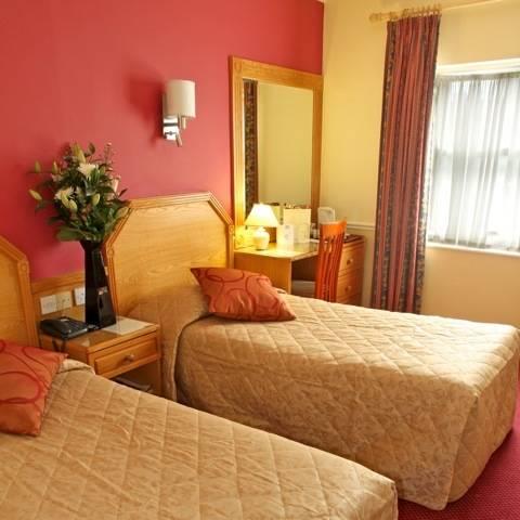 Harcourt Hotel