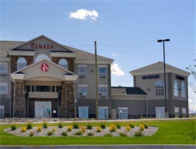Отель Ramada Pincher Creek