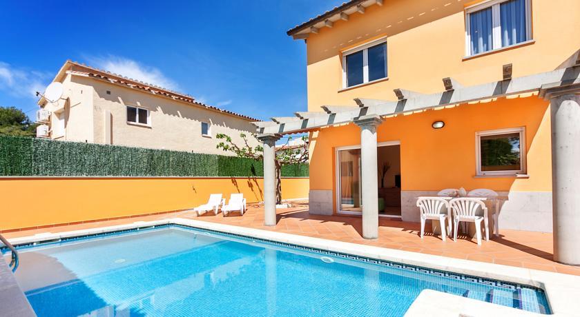 Villa L'Escala 2
