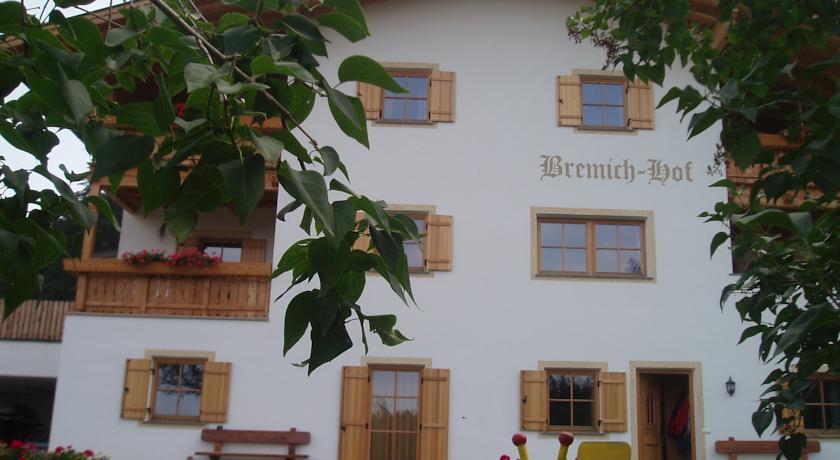 Отель Bremichhof