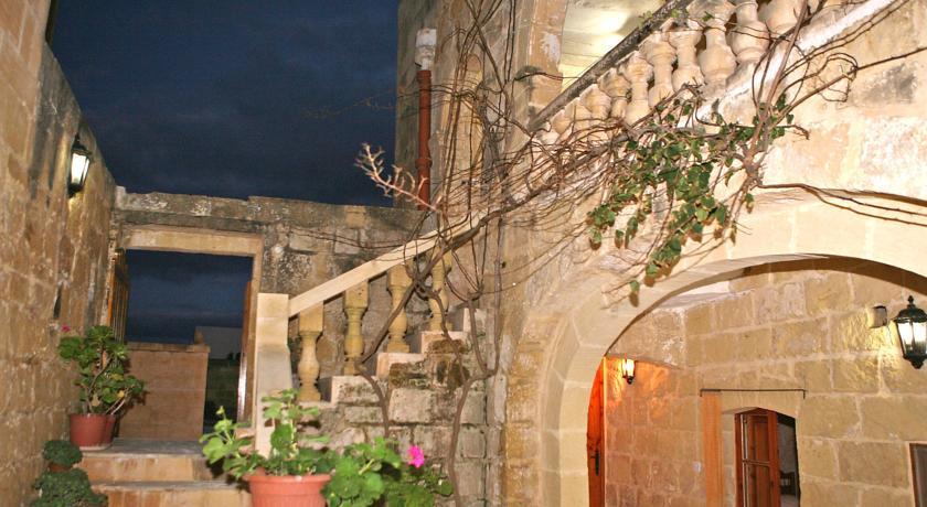 Апартаменты Holiday home Gharb 2