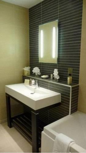 Отель Norfolk Royale Hotel