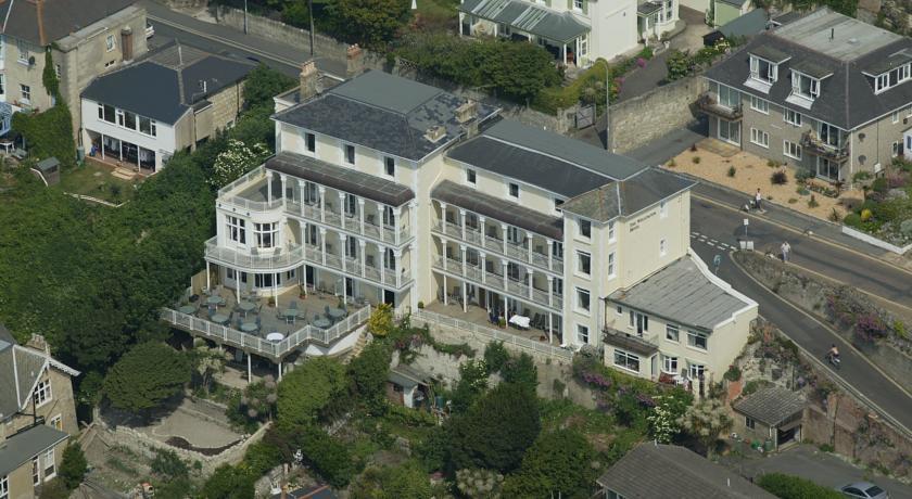Отель The Wellington Hotel