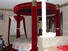 Отель Red Carpet Inn Elmwood