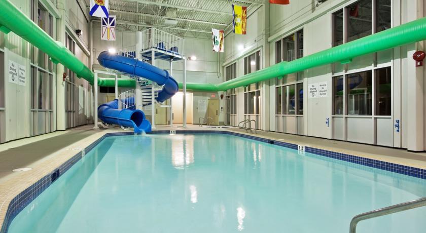 Отель Holiday Inn Hinton