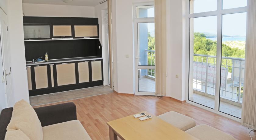 Kirovi Apartments