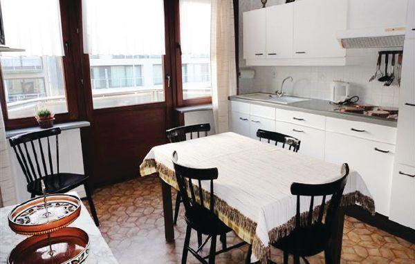 Апартаменты Apartment Raversijde 60