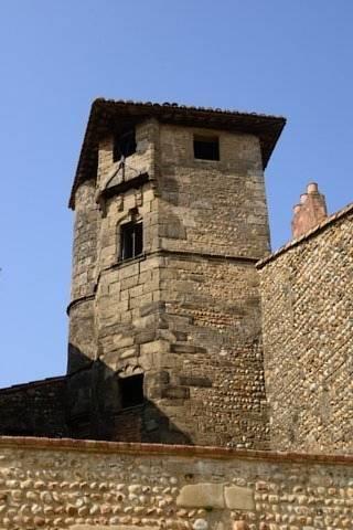 Апартаменты Les Gîtes de Genas