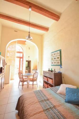 Мини-отель Charming B&B Dar Ta Zeppi