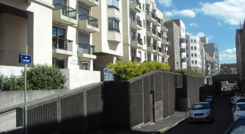 Апартаменты Le Petit Jaude Clermont Séjour