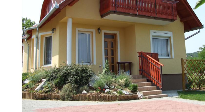 Dorina Apartman