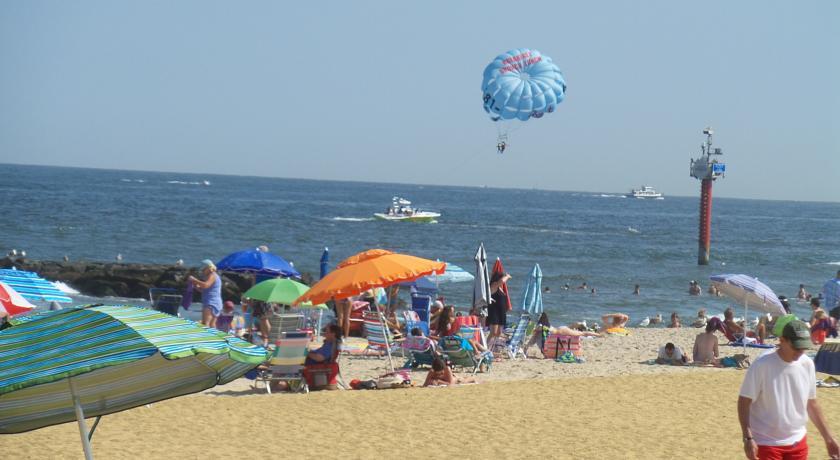 Отель Sea Girt Lodge