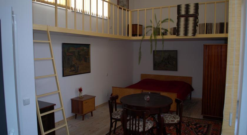 Мини-отель Armine's B&B