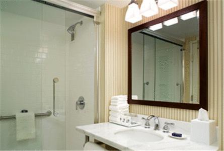 Отель Sheraton Rockville Hotel