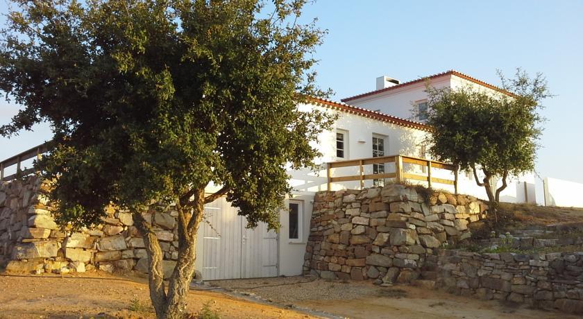 Отель Gotas de Luar Turismo Rural