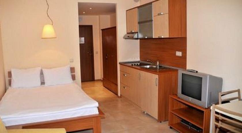 Апартаменты Apartments in Villa Park