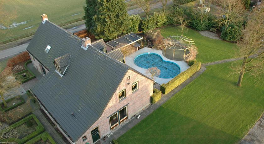 Мини-отель Bed and Breakfast Ouwerveldezicht