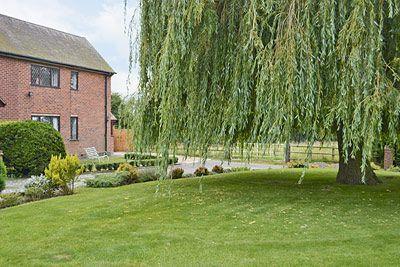 Отель Newton Meadow Annex