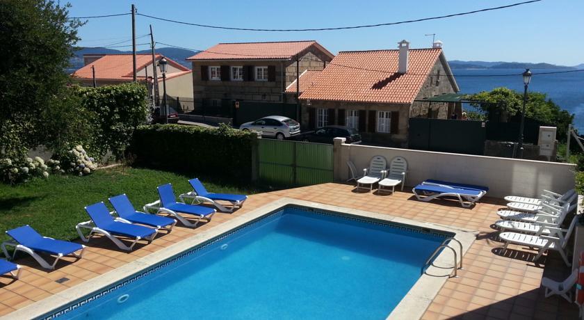Отель Hotel Palacios