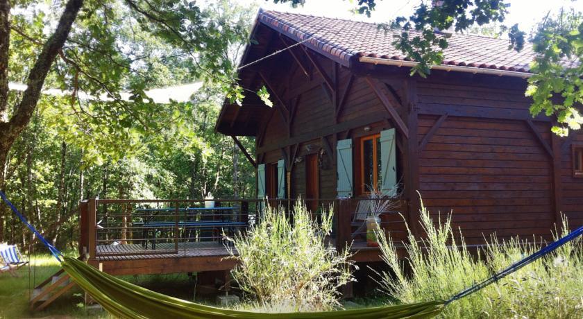 Отель Jouan Wooden House