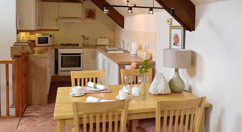 Отель Honey Cottage