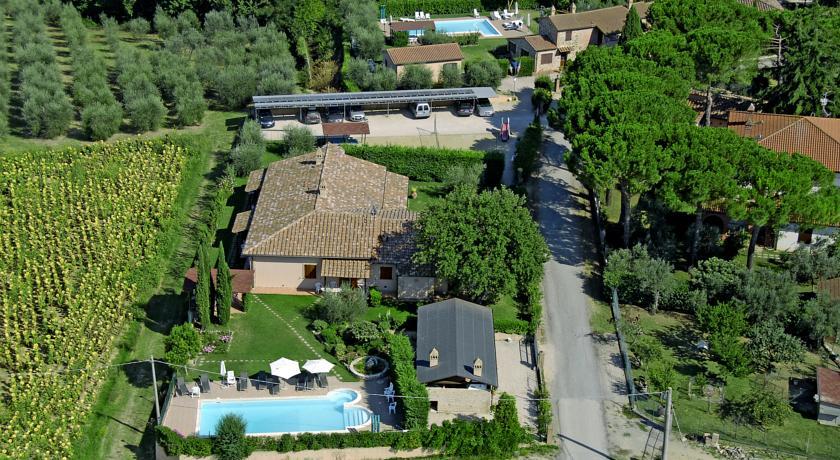 Отель Agriturismo La Dolce Collina