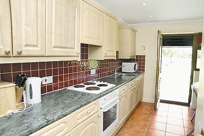 Отель Meadowview Cottage