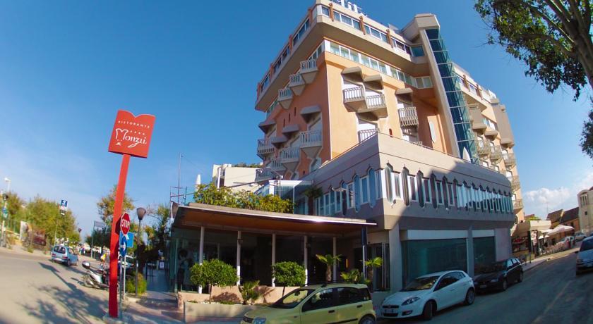 Отель City Hotel