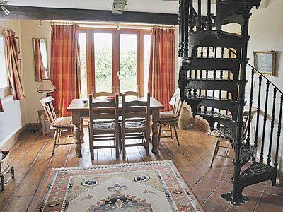 Отель Woodside Cottage