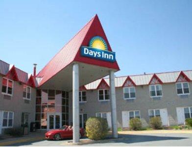 Отель Days Inn Dartmouth