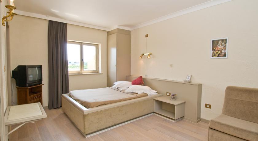 Отель Hotel Ri Coëme
