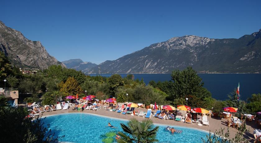 Отель Campeggio Garda