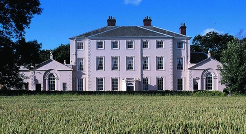 Отель Somerford Hall