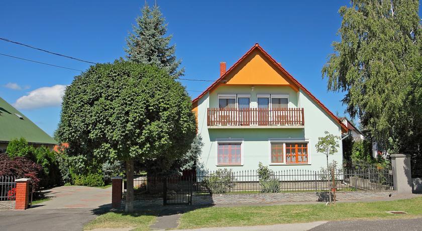 Апартаменты Apartment Balatonfoldvar Balatonszarszo