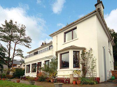 Апартаменты Loch Leven House