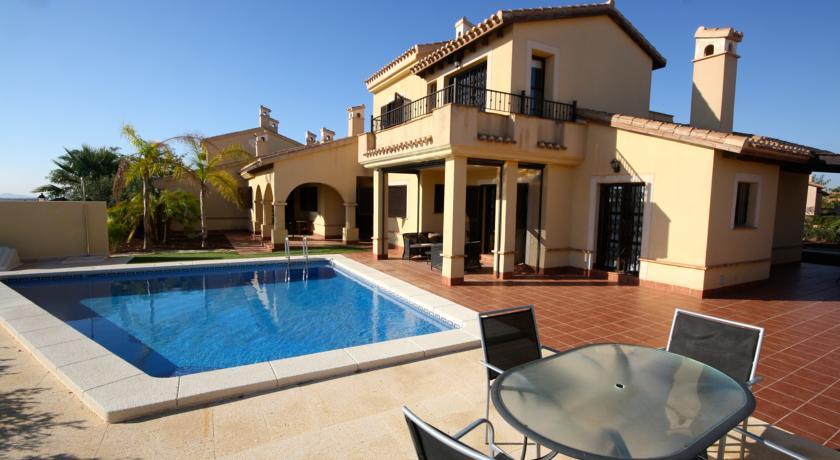 Вилла Hacienda Golf Properties - Canada DLA001